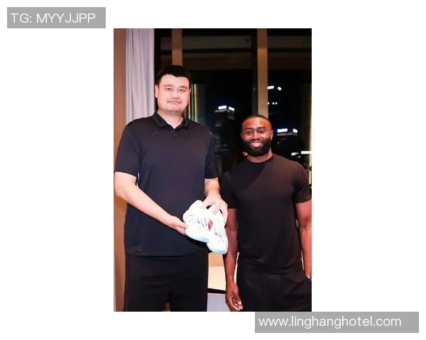 姚明开大G引发热议篮球巨星的豪车之路与运动员生活的奢华对比